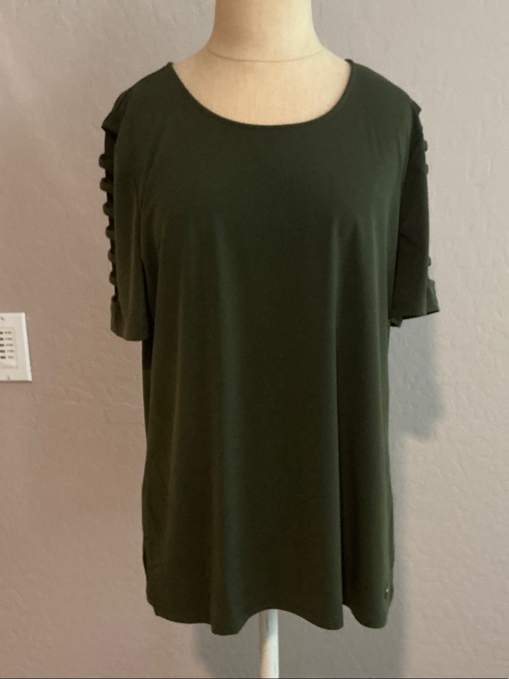 Michael Kors Olive Short Sleeve Ladder-Sleeve Top